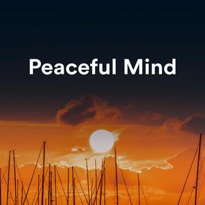 未亡人夫遗像前被欺负的背景故事
